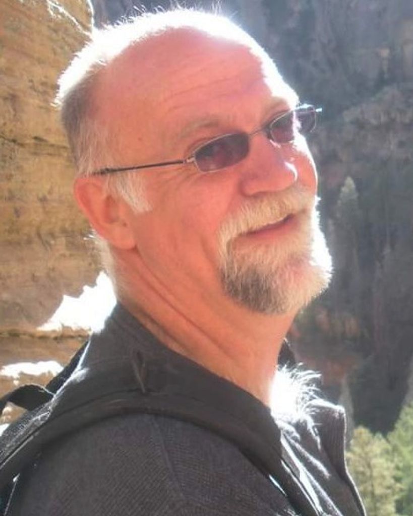 Timothy Rickter Schmitt Profile Photo