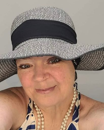 Karrie Lynn Martin Profile Photo
