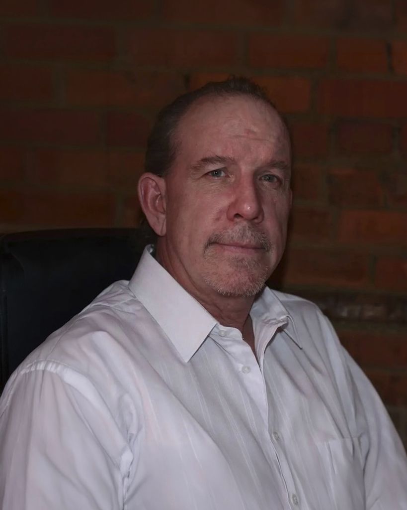 Garry "Robert" Ward Profile Photo