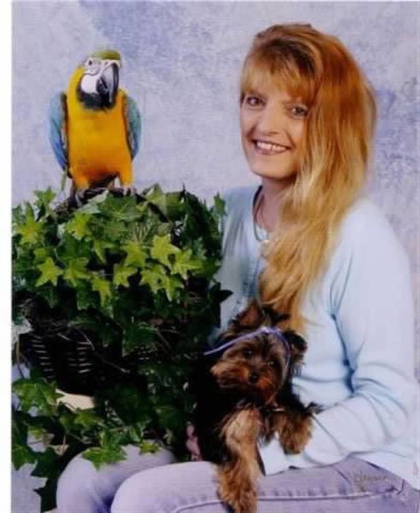 Glenda Rae Perry