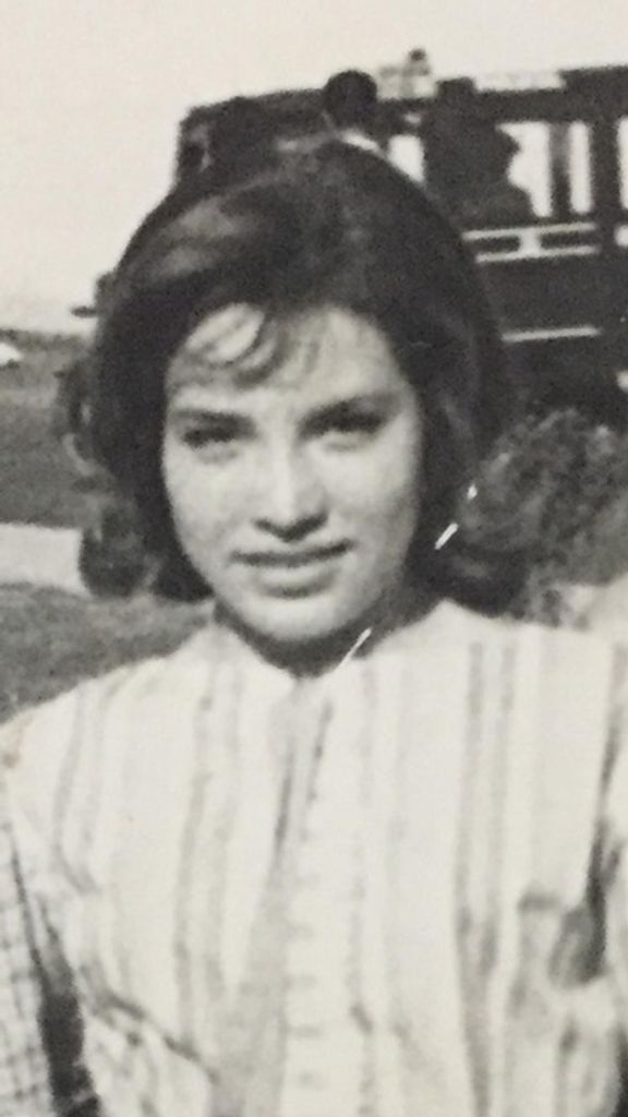 Dora Elisa Cueva (Garcia) Profile Photo