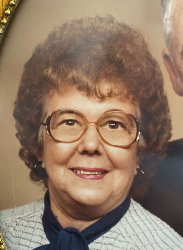Irene Jane (Whitcomb)  Cumm Profile Photo