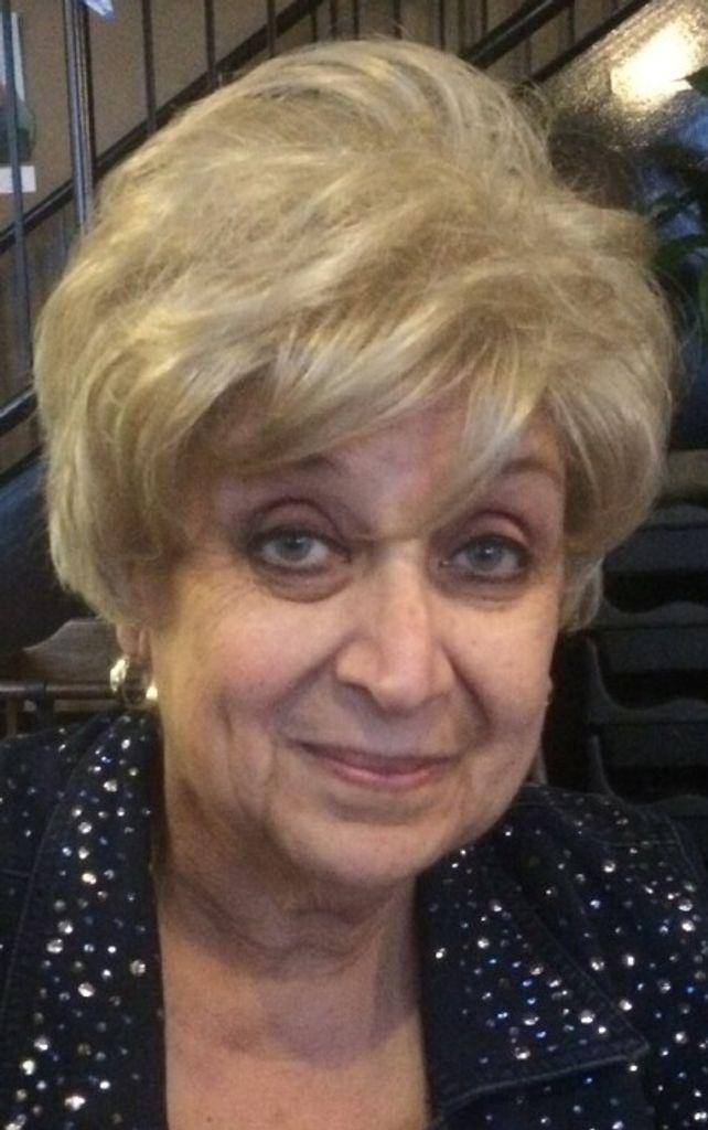 Linda E. (Sinisi)  Blackie Profile Photo