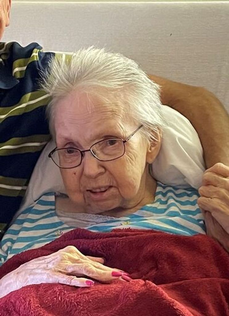 Florence (Annie) Annis Taylor Profile Photo