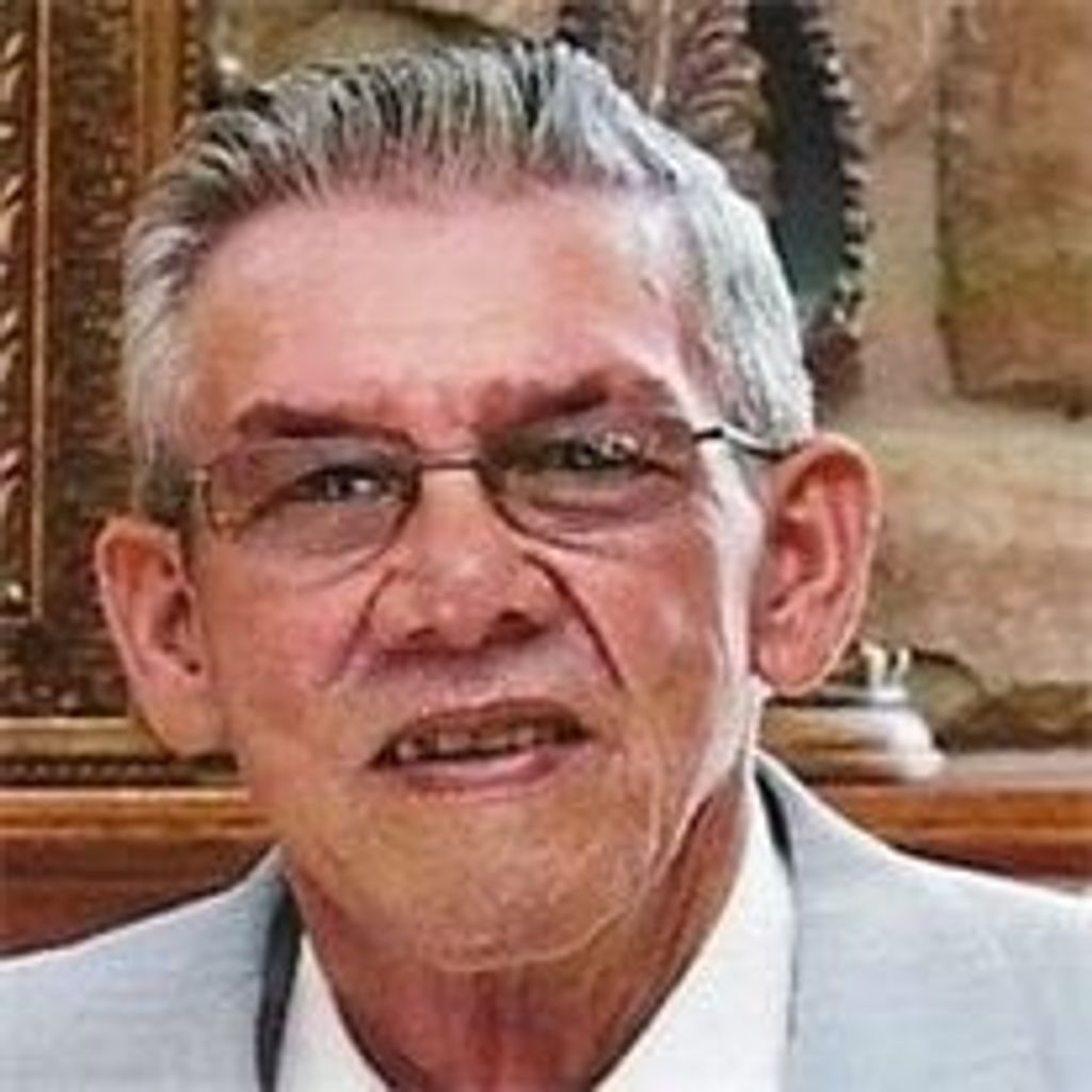 Larry Obituary