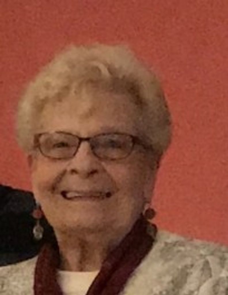 Joan J. (Barrett)  Praybe