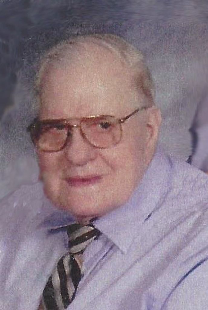 Kenneth  McMasters