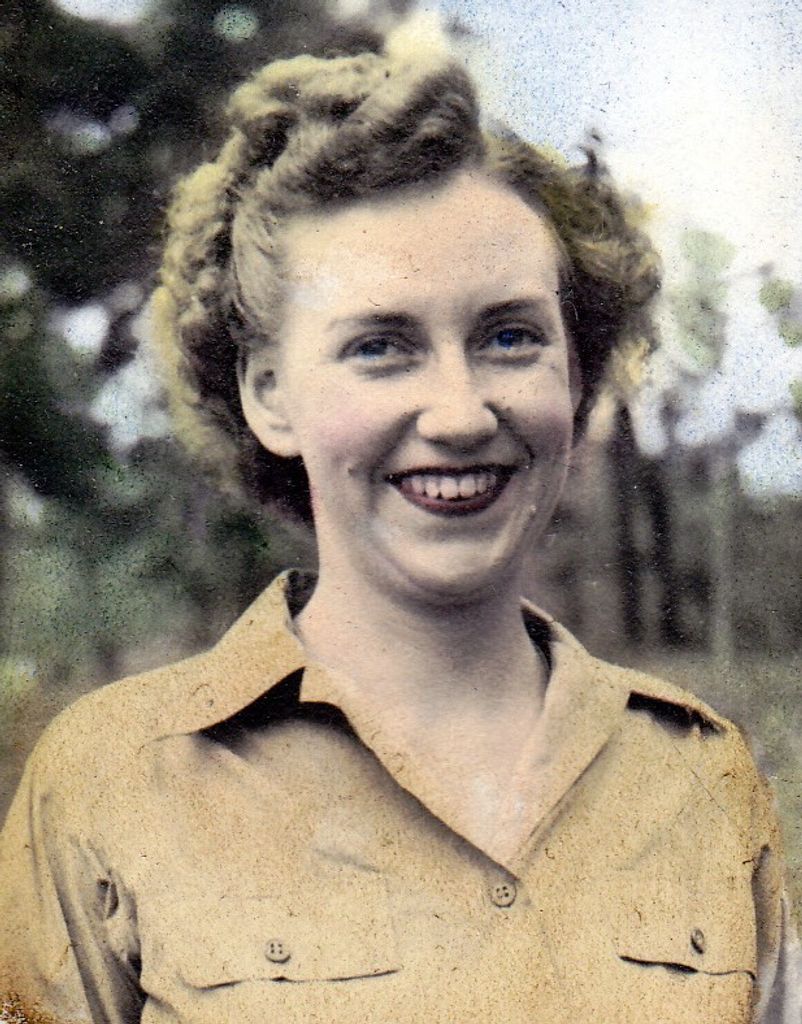 Lois  Mildred Decker