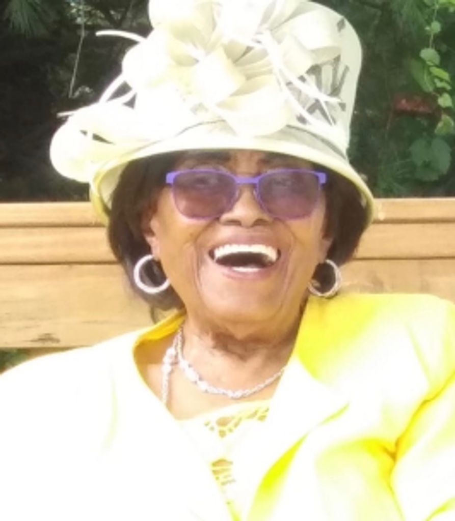 Lossie Lee Profile Photo