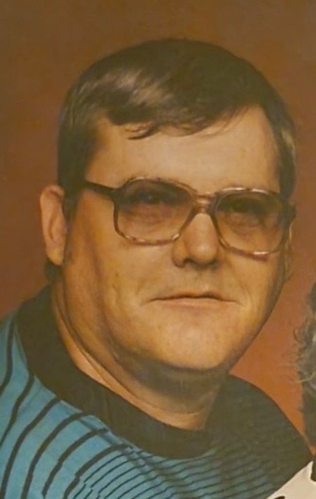 Tom Lowell Wilson Profile Photo