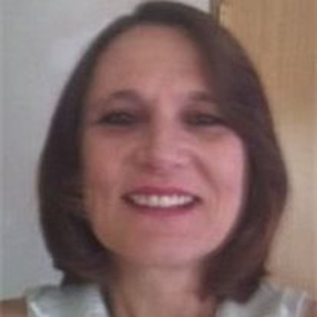 Laura Stamps