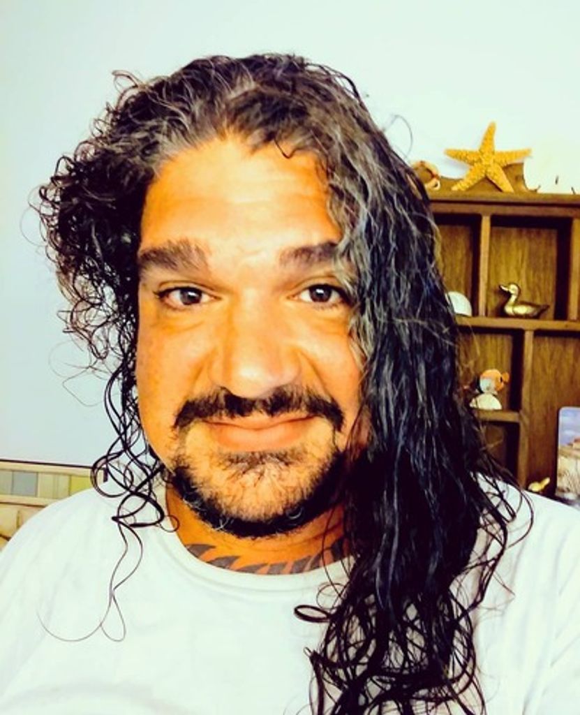 Nicholas "Nic" Dain Robertson