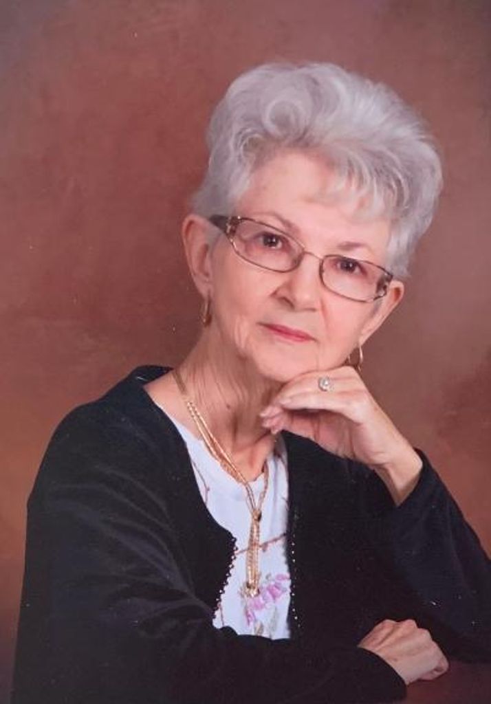 Lola Lou Headrick Profile Photo