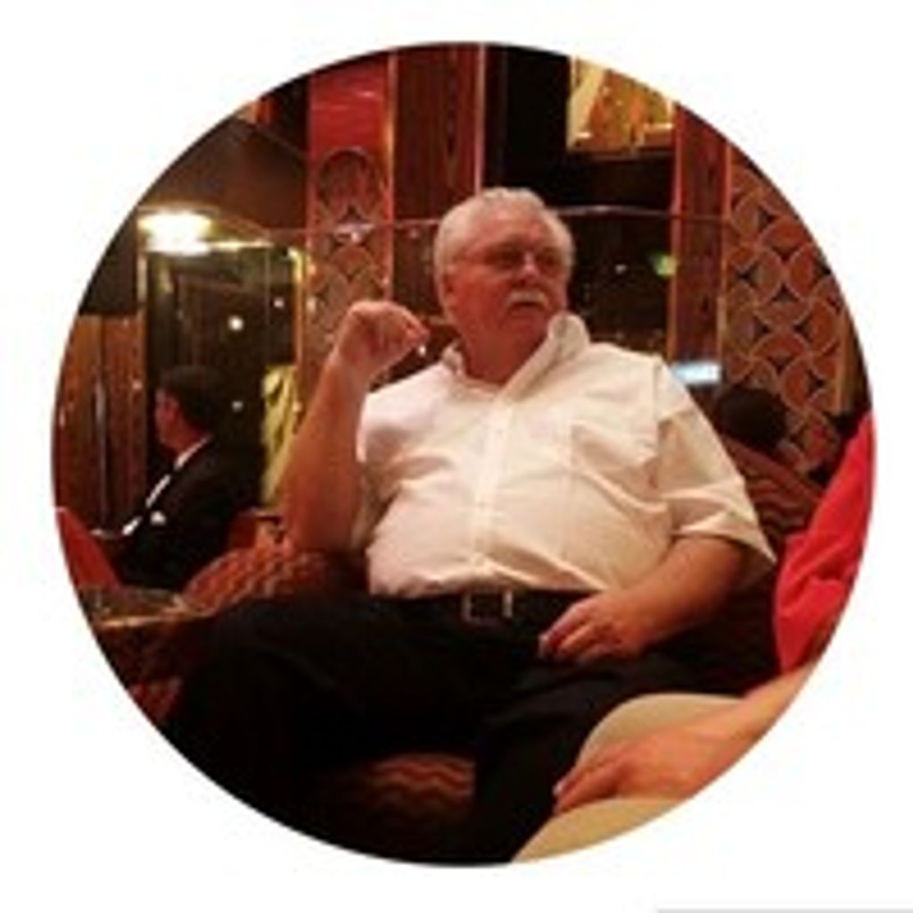 Dennis Gale Earle