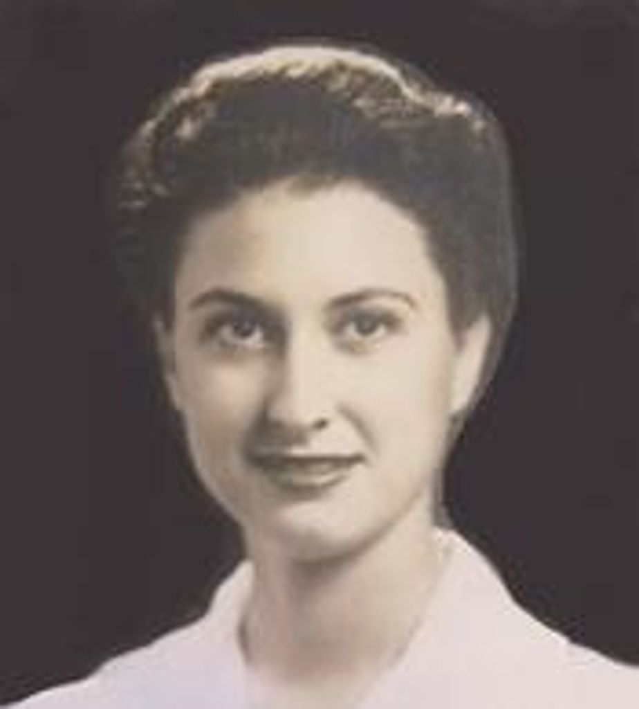 Ella Cloud Aston-Reese