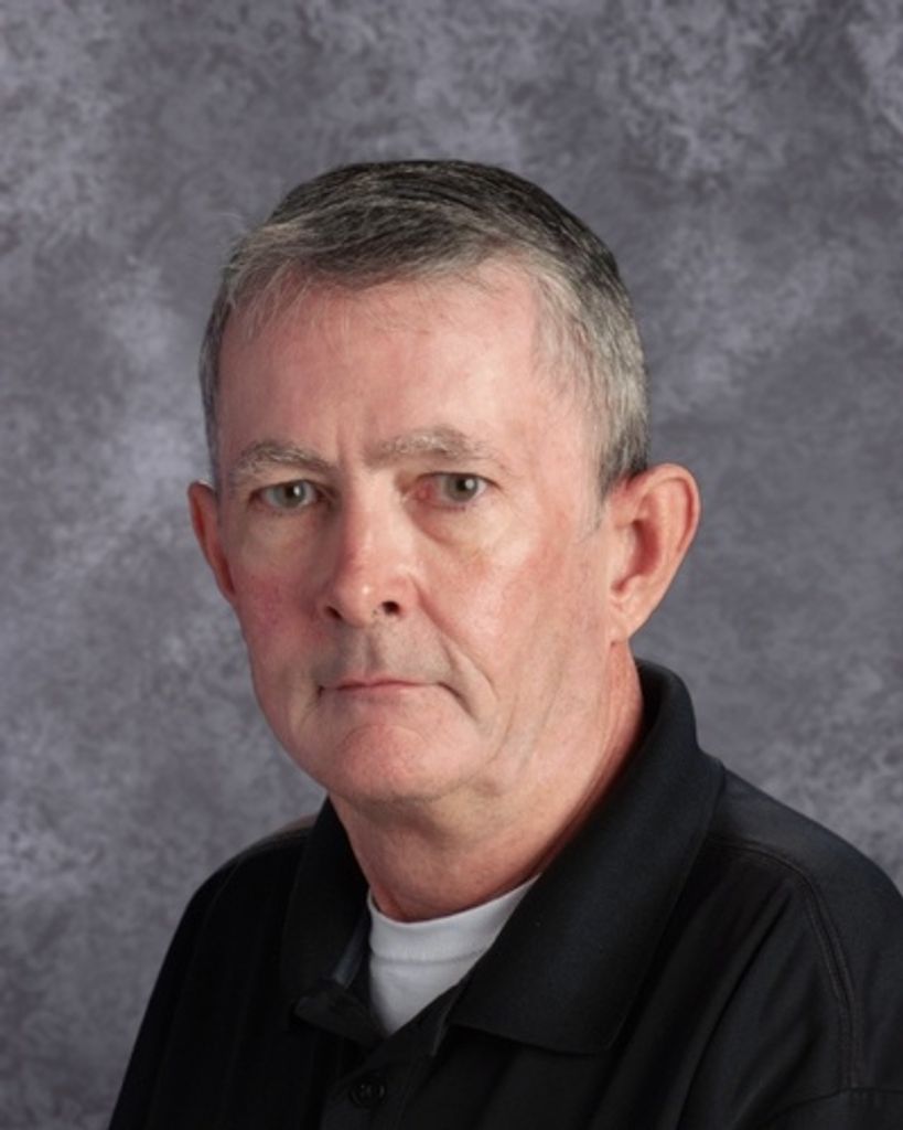 John Earl Bradshaw Profile Photo