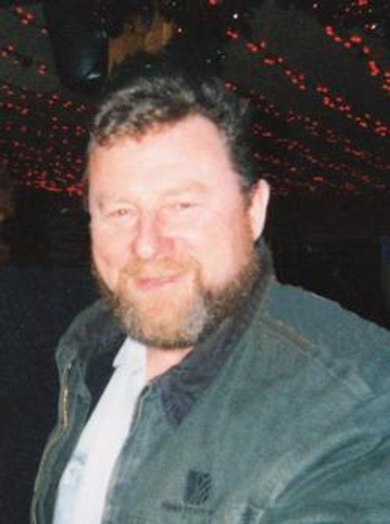 Raymond Lewis Mlaskoch Profile Photo