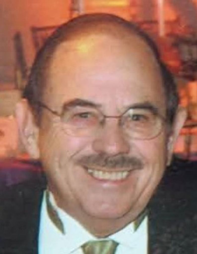 Robert Brown Jr. Profile Photo