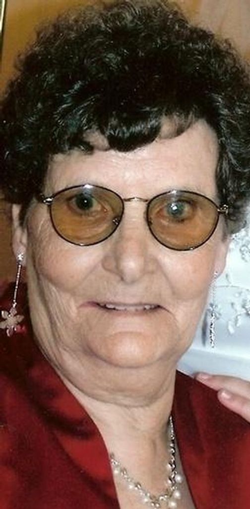 Louise Beverly Profile Photo