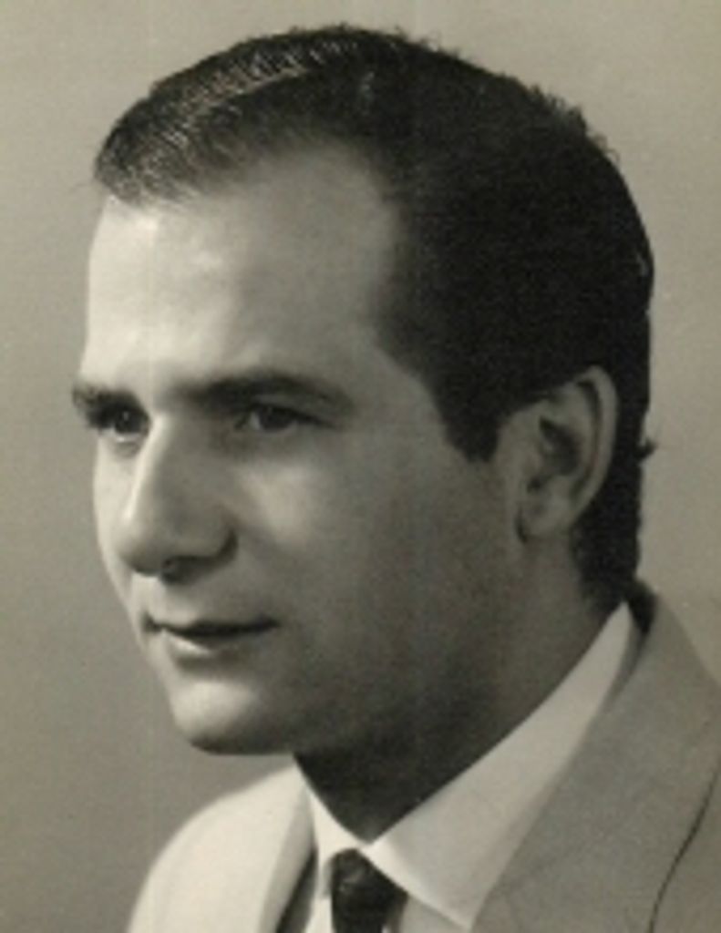 Francesco "Frank" Macrina