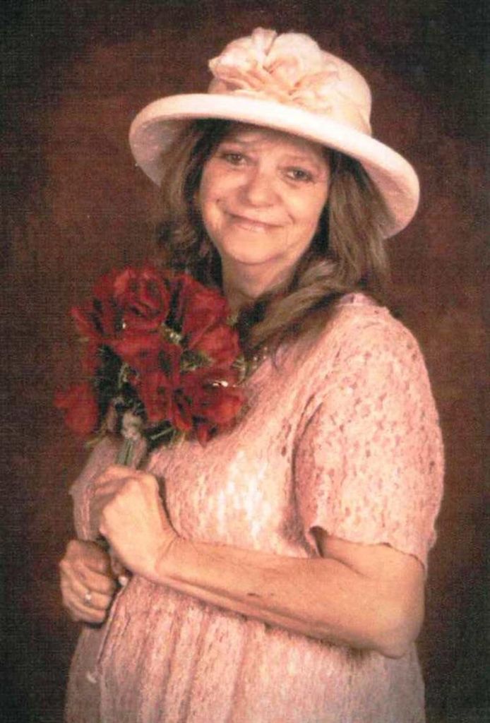 Wanita Victoria Adams Taylor