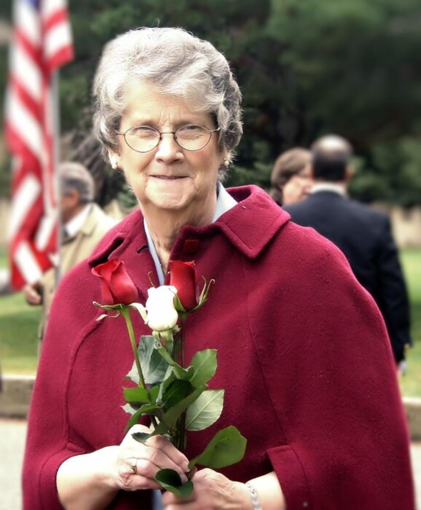 Linda Lundstrom