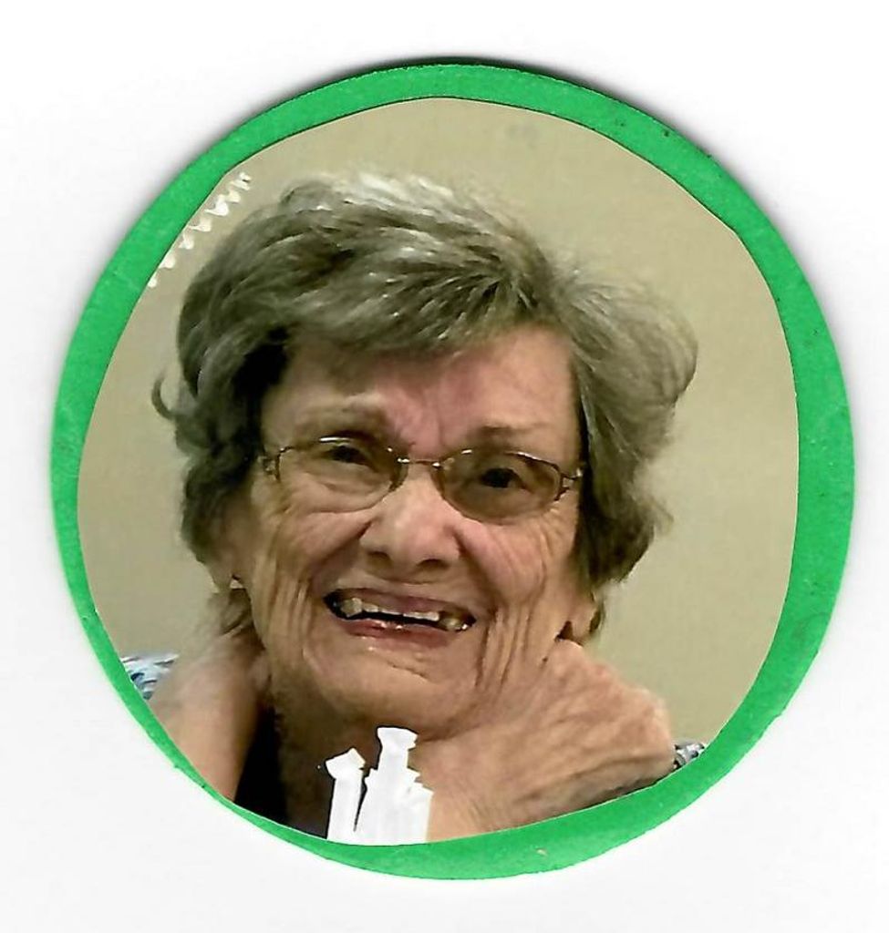 Phyllis (Davis) Stoops