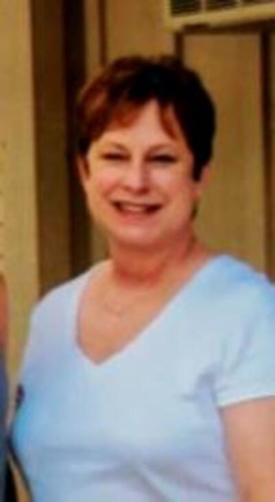 Suzan Redmond Sanders Profile Photo