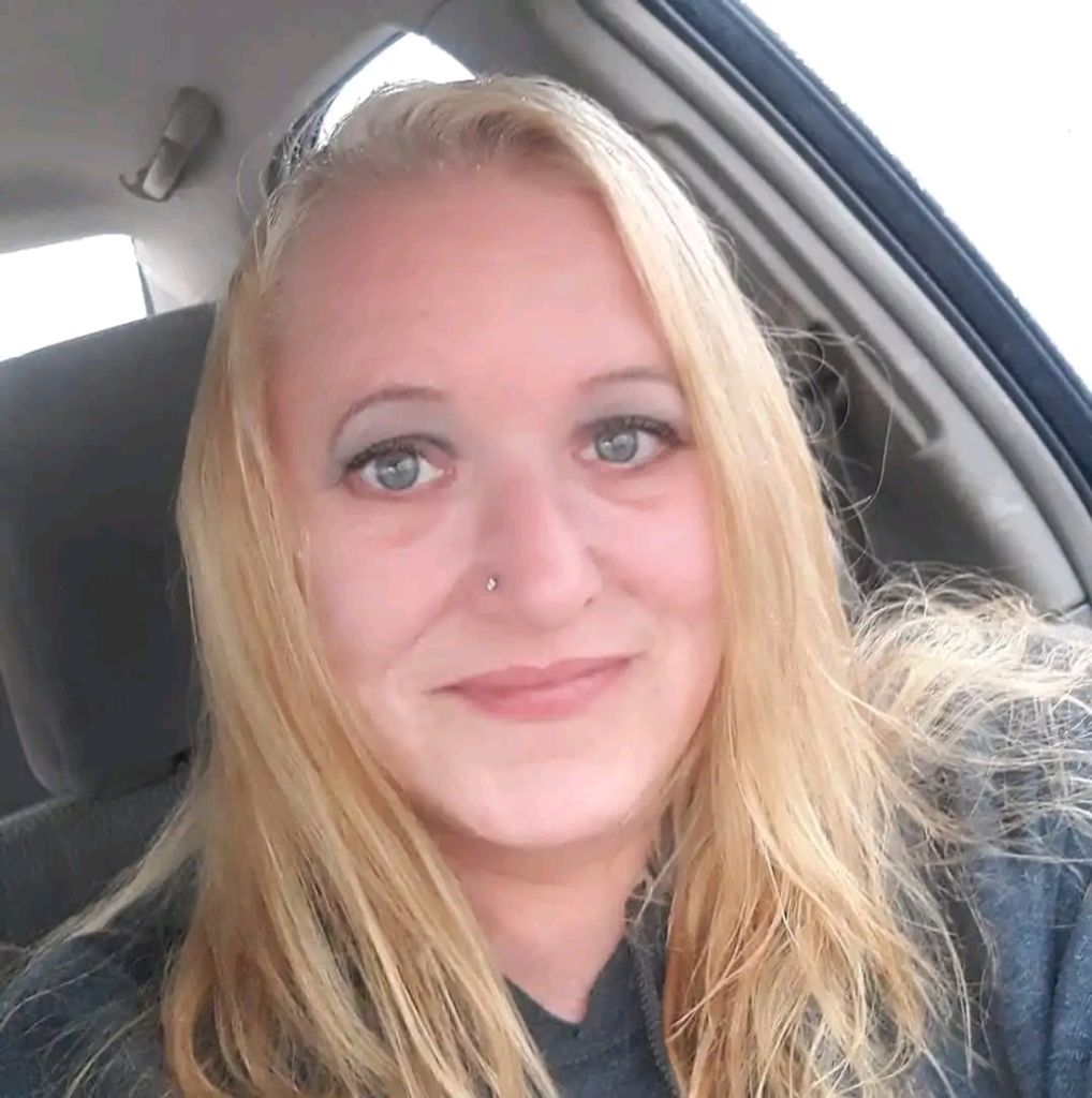 Jennifer L Johnston