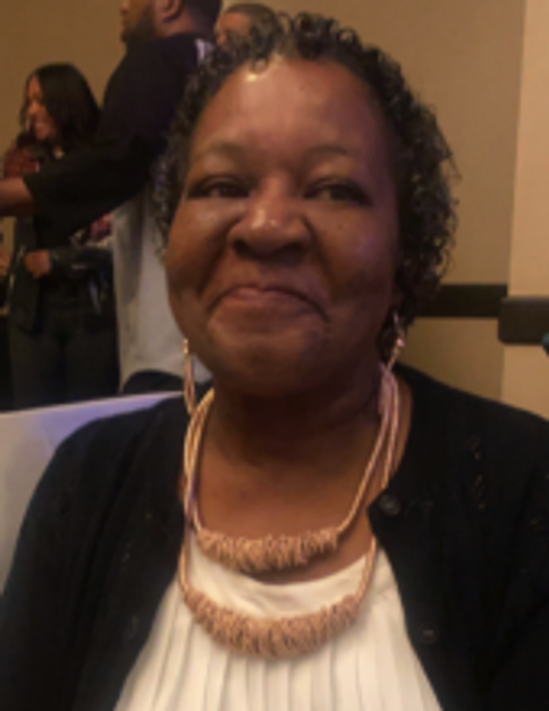 Robin Leola Hill