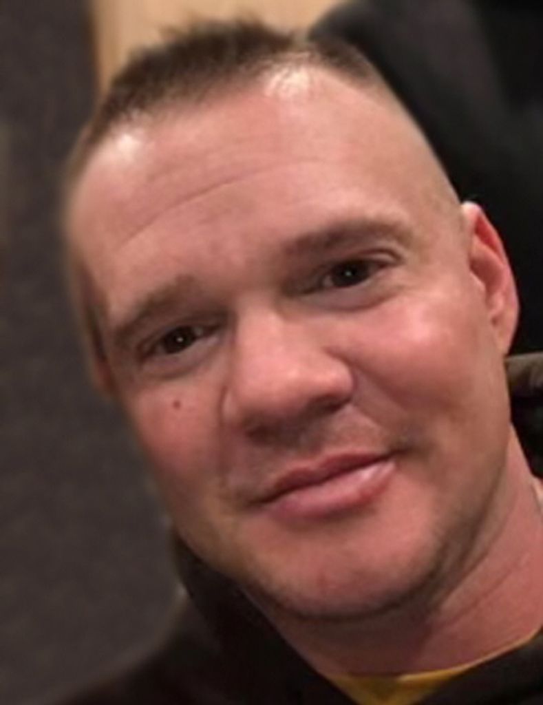 Kevin  William  Kurek Profile Photo