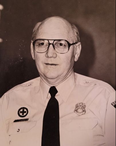 Harold T. Wipperling photo gallery thumbnail 24 of 96
