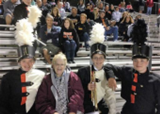Dolores Arlene Toman photo gallery thumbnail 1 of 15
