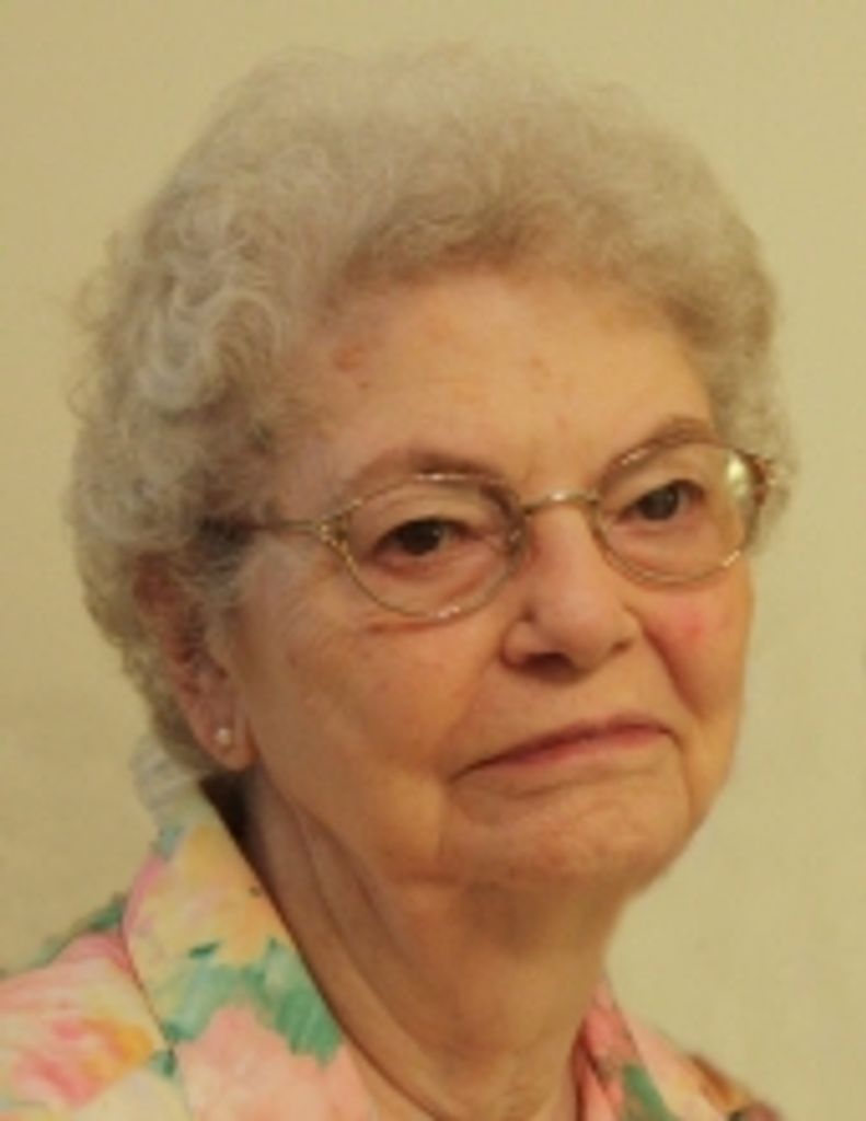 Claudia  Simpson Lunsford