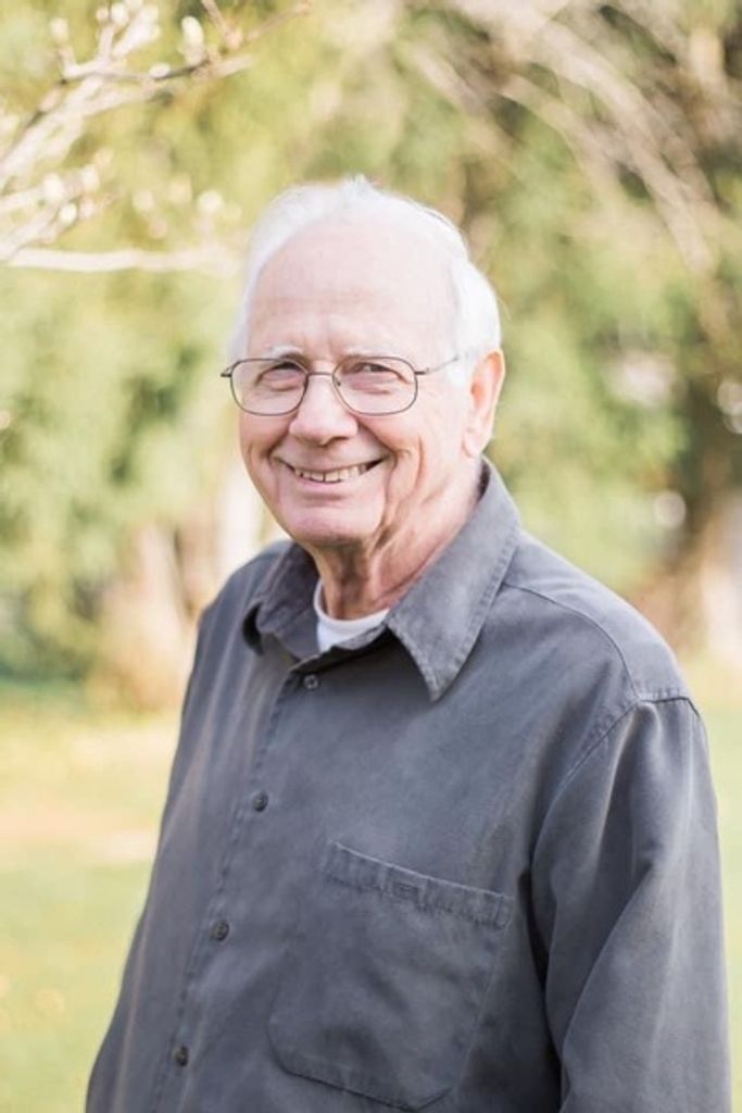 Russell Snowden Clayton Profile Photo