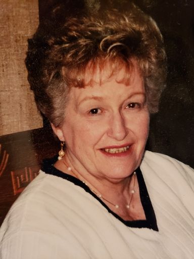 Joan Magnus photo gallery thumbnail 1 of 1