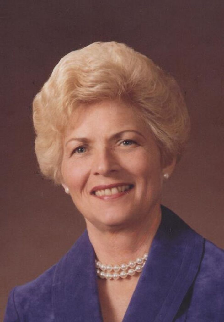 Constance (Lynch)  Graham Kelly Profile Photo