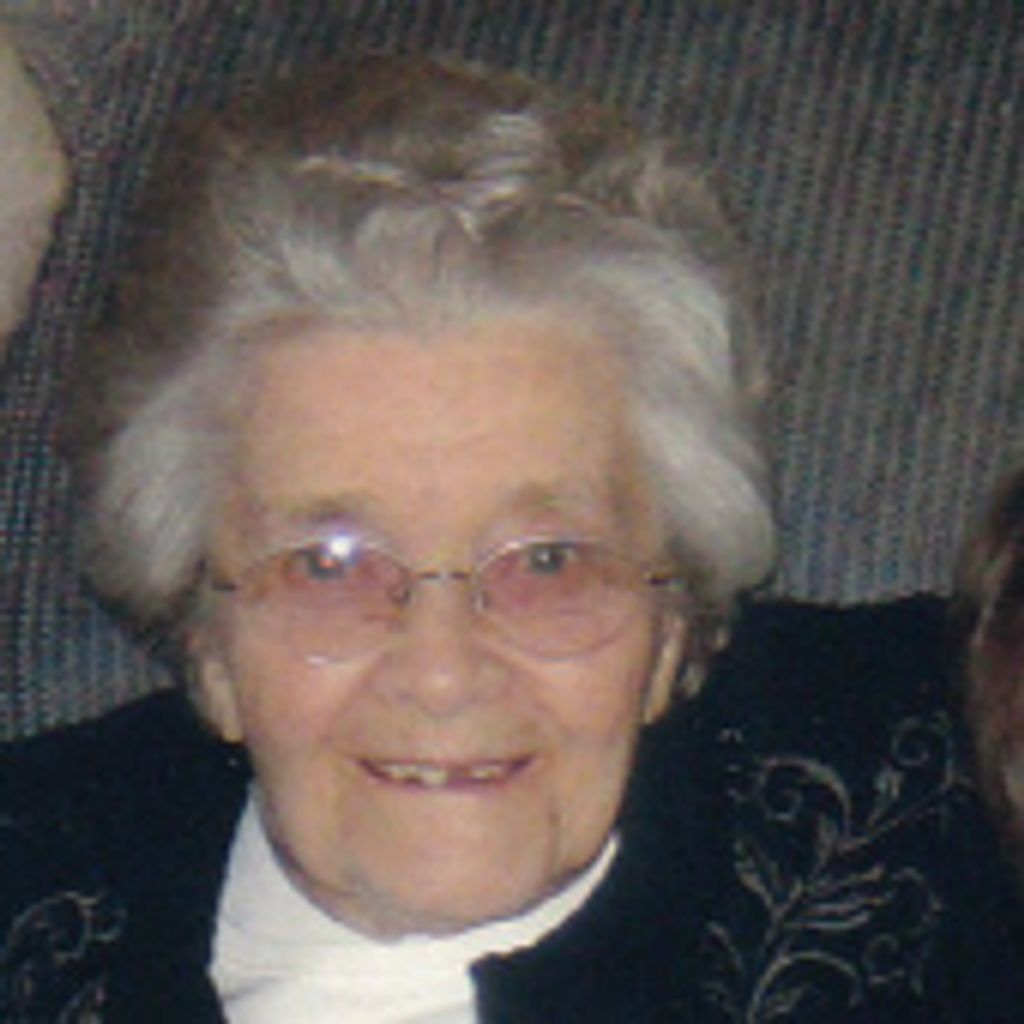 Phyllis M. Byette Russell