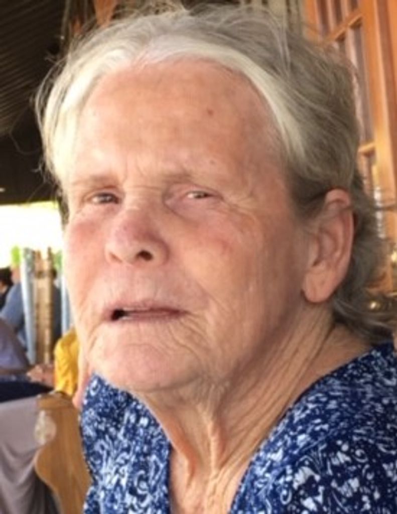 Linda D. (Curry)  Ratley