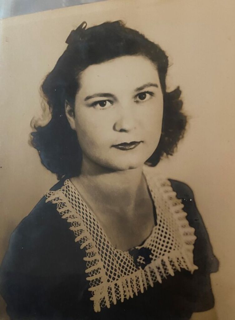 Annie Veillon Profile Photo