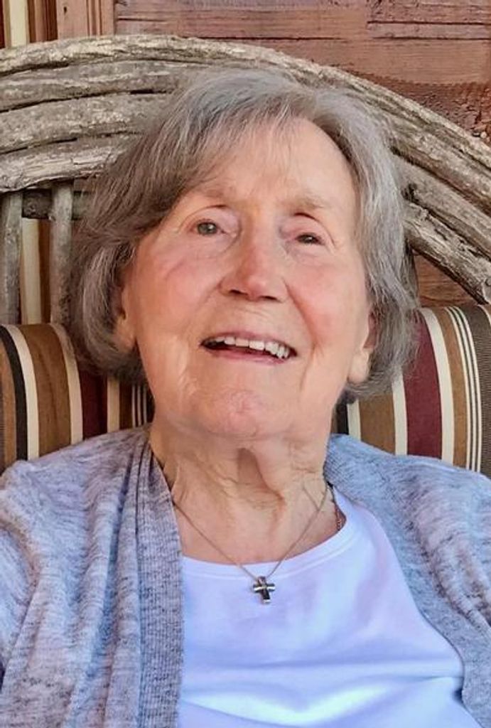 Kathleen Patricia Davis (Née Clifford) Profile Photo