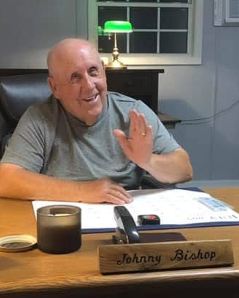 Johnny Bishop Profile Photo