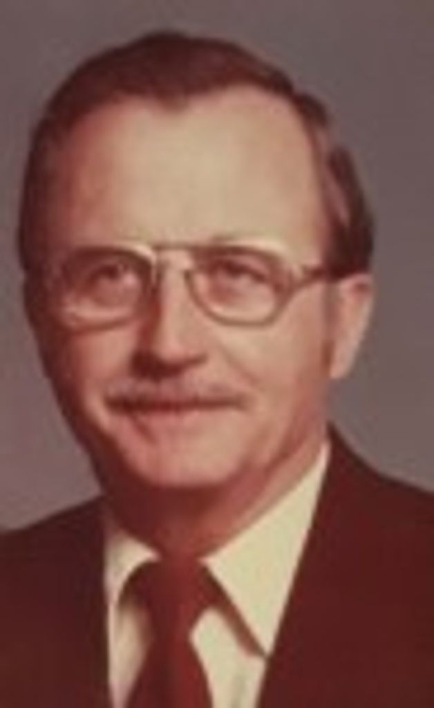 Gus Carlson Profile Photo