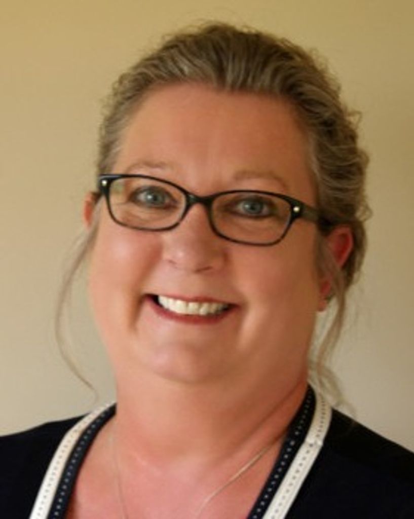 Mikki Jo Hunter-Smith Profile Photo
