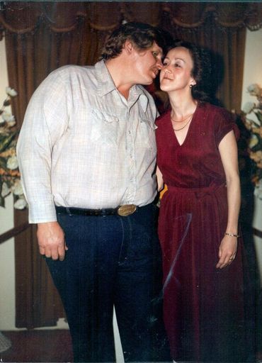 Leo Allen Larson photo gallery thumbnail 6 of 42