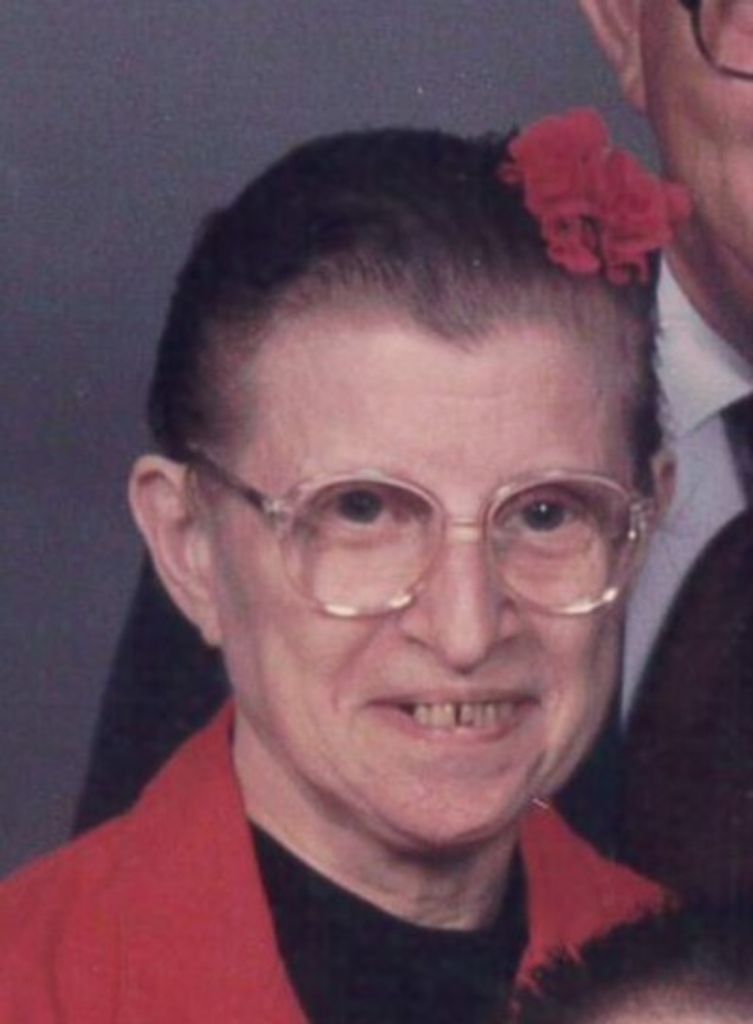 Evelyn Louise Davison Profile Photo