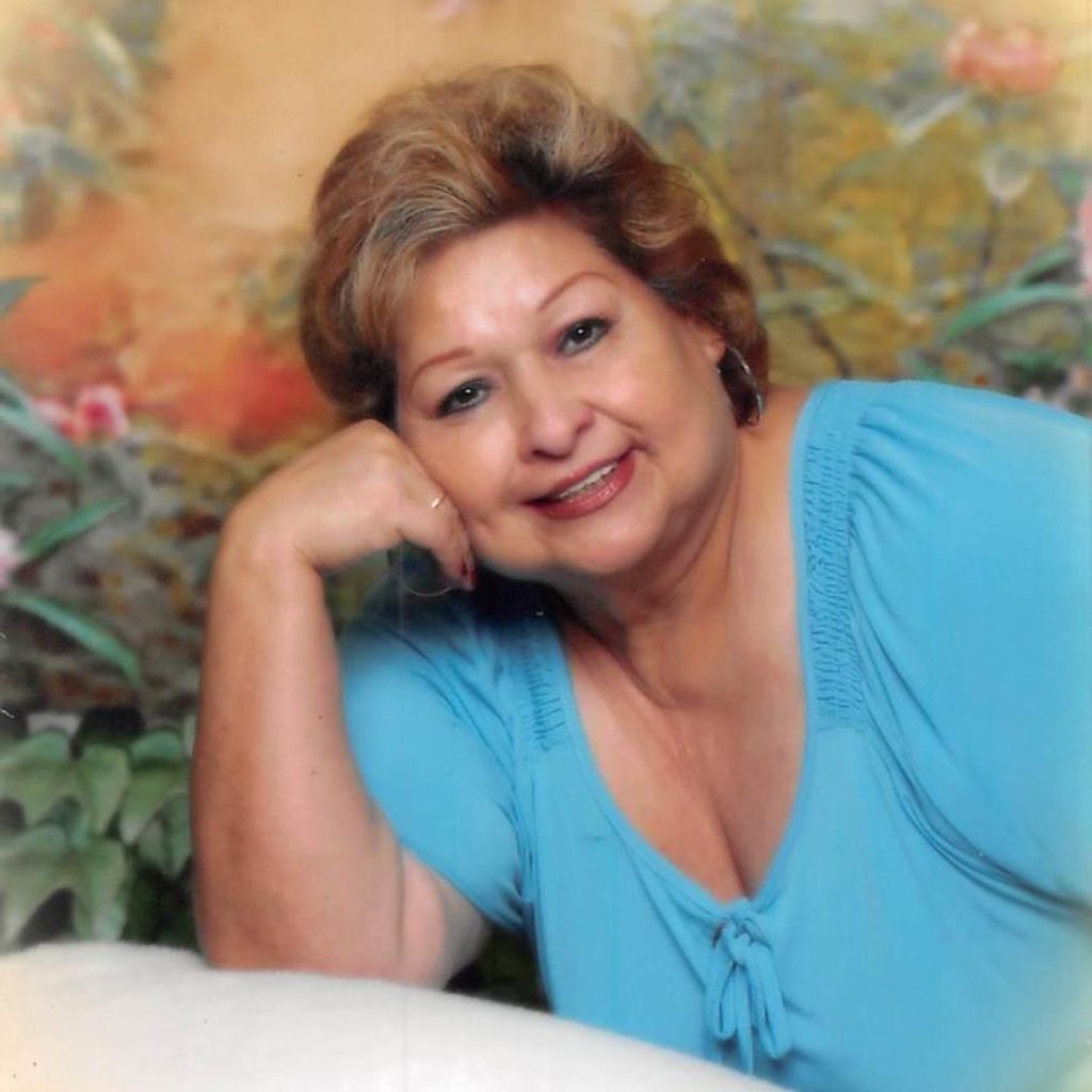 Consuelo Estrella
