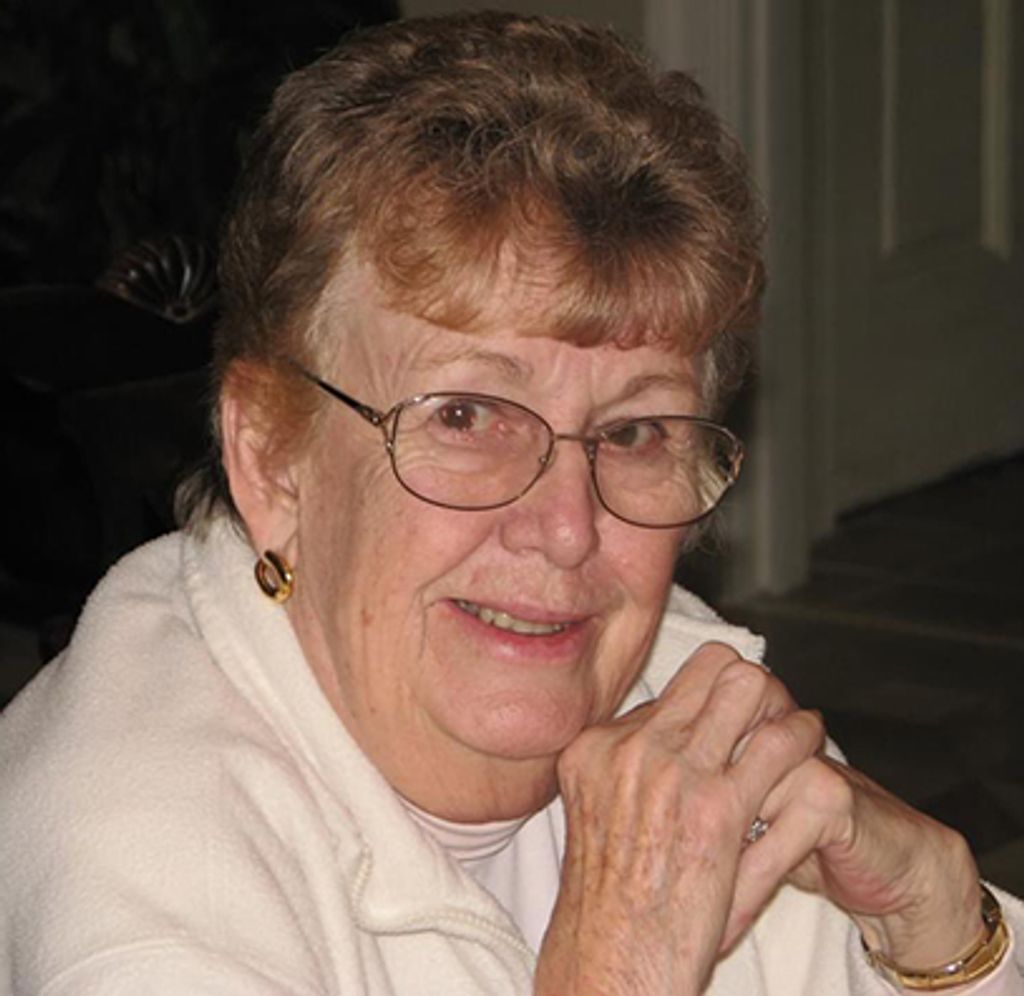 Suzanne Ayers Profile Photo