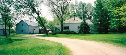 Donna Lyn Mosier photo gallery thumbnail 28 of 155