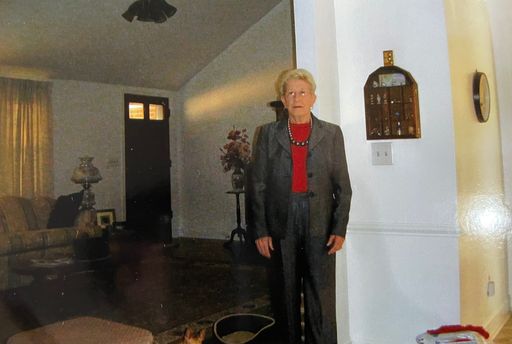 Alice Thompson Benton photo gallery thumbnail 39 of 42